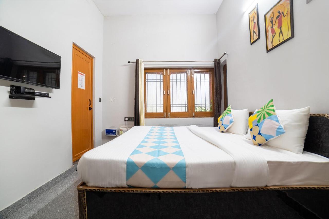 Hotel O Home Gautam Homestay Dehradun Eksteriør billede