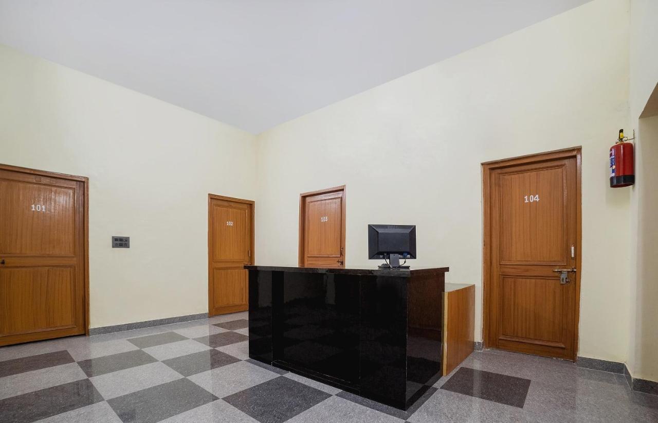 Hotel O Home Gautam Homestay Dehradun Eksteriør billede