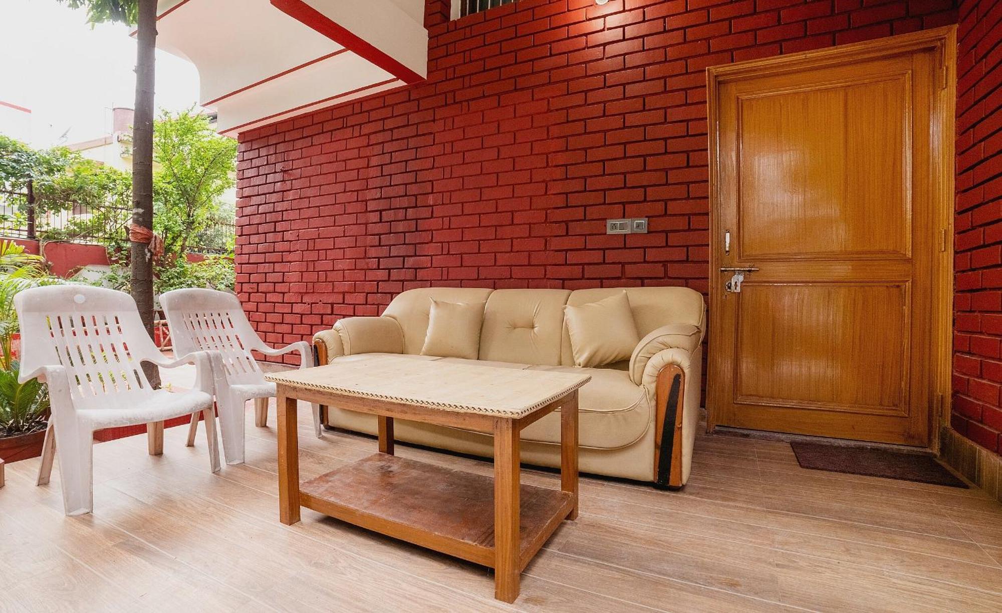 Hotel O Home Gautam Homestay Dehradun Eksteriør billede